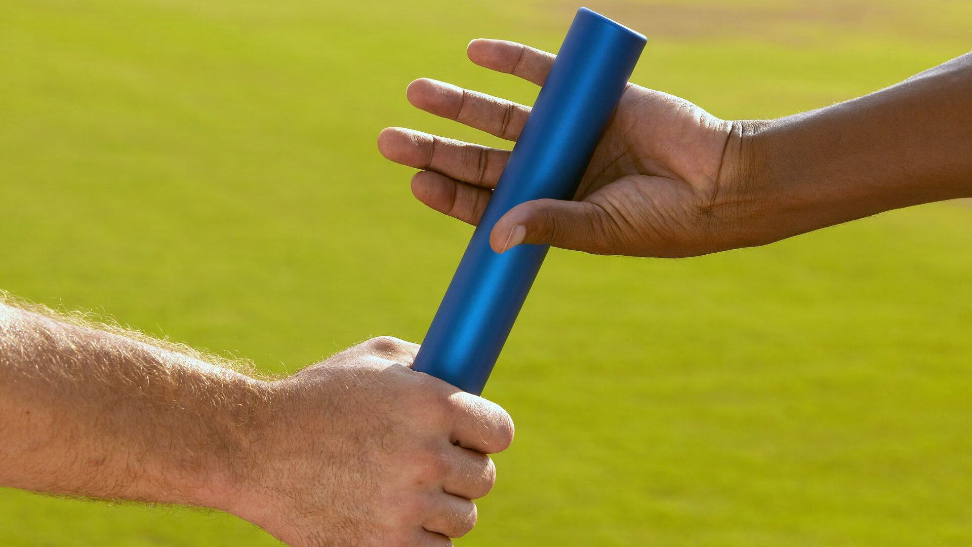 雷霆万钧，米切尔统治全场，新疆队遭遇横扫